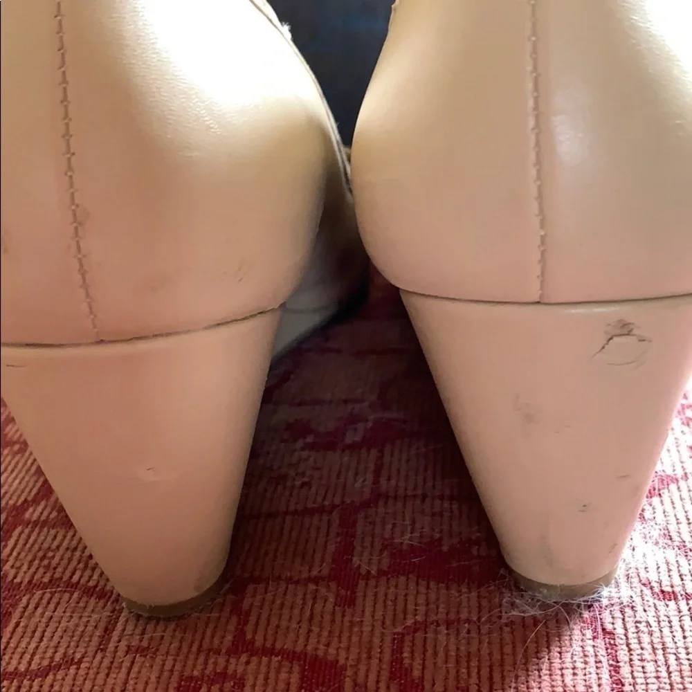 BCBGeneration Tegan warm sand beige wedge 8